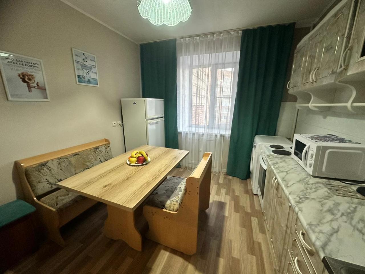 Lux Home На Берегу Ульбы Ustʼ-Kamenogorsk Eksteriør bilde